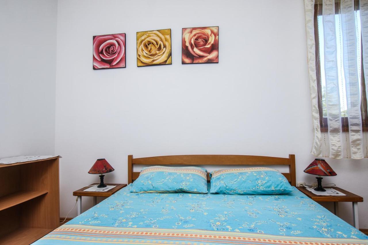 Paola Apartment