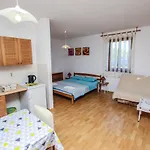 Apartments Paola